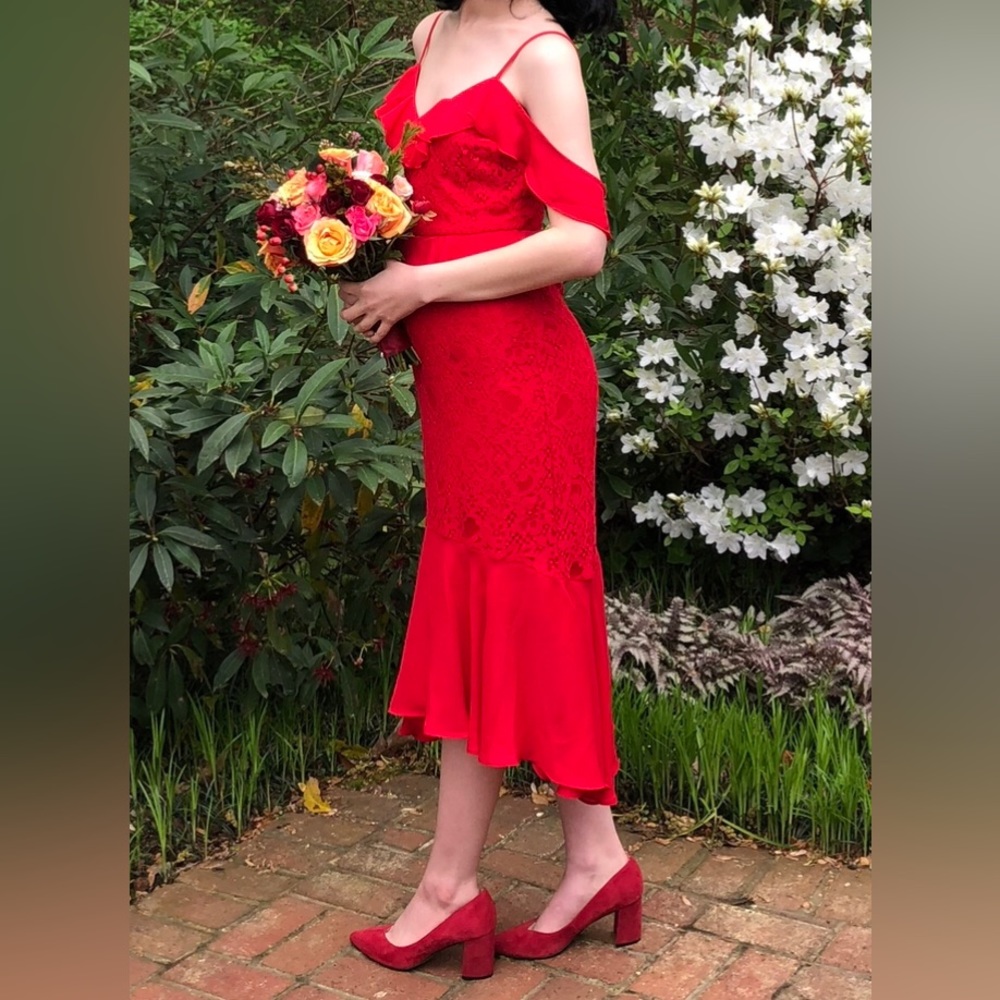 Lulus Red Lace Cold Shoulder Dress
